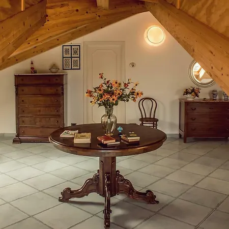 Maruca's House. Cilento Bed & Breakfast *